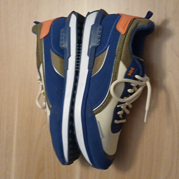 Puma x Helly Hansen Rider Sneakers in Size 10 - Picture 4 of 12